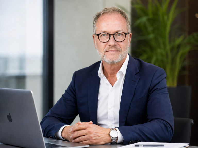 MedTech Consultant Wilfried Wilfried Woesthuis - International MedTech and Digital Health Consultant